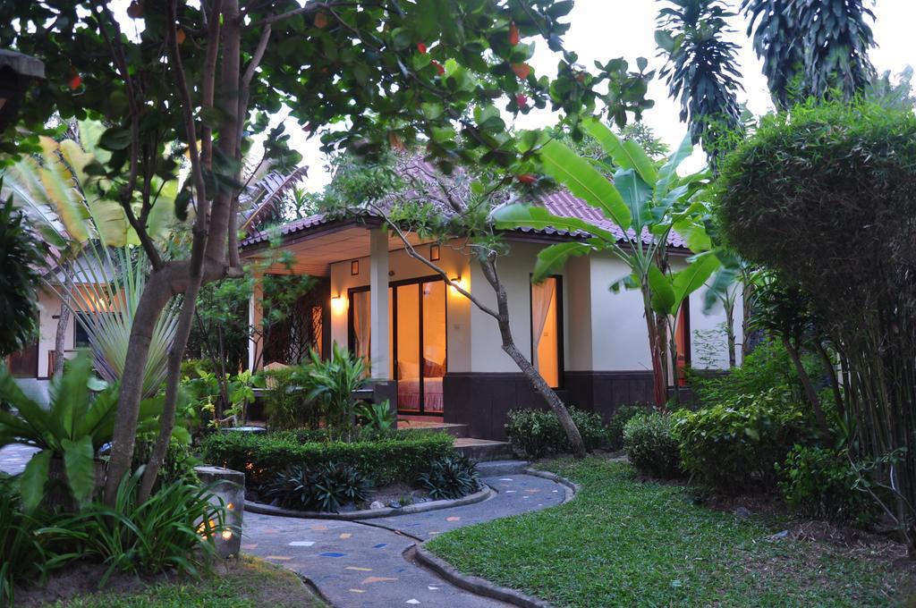 Samui Honey Cottages Beach Resort - Sha Extra Plus Choeng Mon Pokoj fotografie